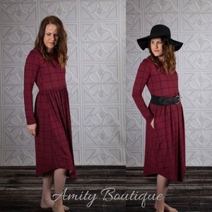 Wine Mid Length Dress with Pockets In Medium